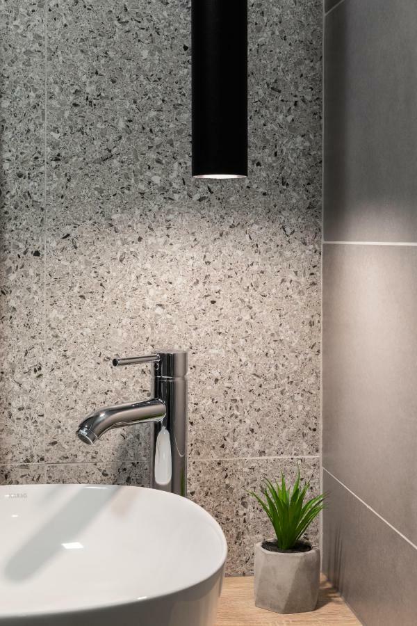 Urban Loft I Apartment เทสซาโลนิกิ ภายนอก รูปภาพ